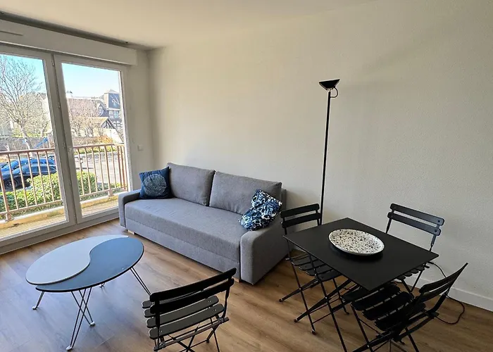 Apartment Refait A Neuf Proche Et Centre-ville - Fr-1-712-83 Villers-sur-Mer