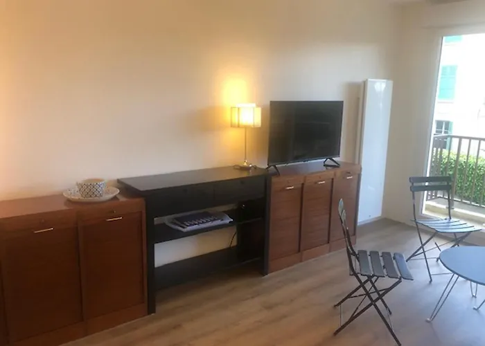 Refait A Neuf Proche Et Centre-ville - Fr-1-712-83